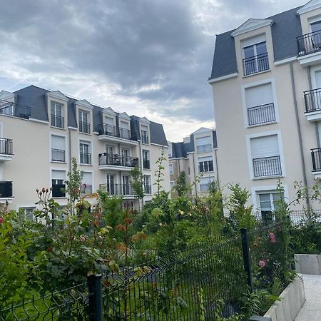 Le Chic De Villiers Sur Marne Apartment ภายนอก รูปภาพ