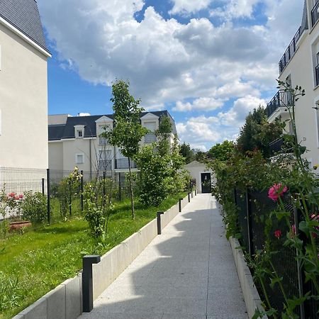 Le Chic De Villiers Sur Marne Apartment ภายนอก รูปภาพ