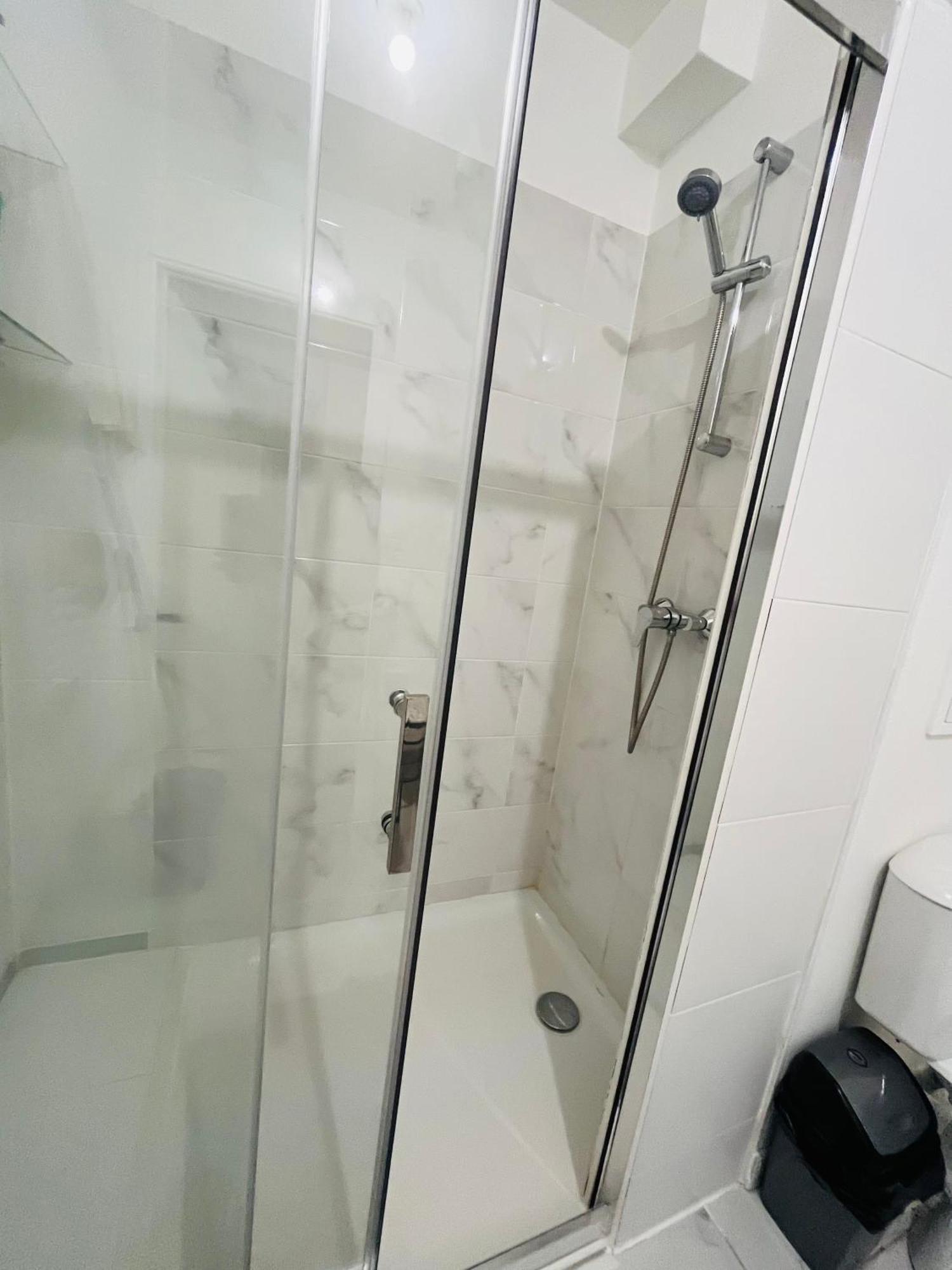Le Chic De Villiers Sur Marne Apartment ภายนอก รูปภาพ