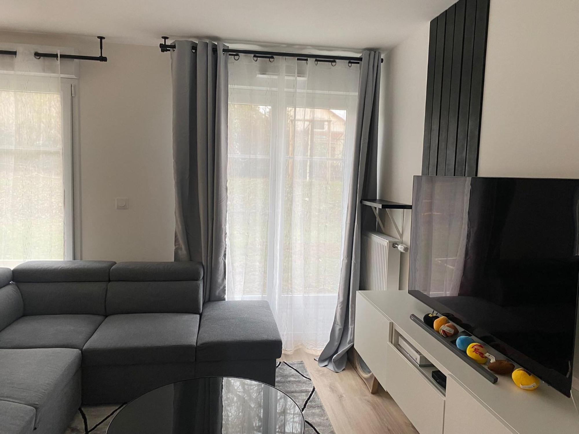Le Chic De Villiers Sur Marne Apartment ภายนอก รูปภาพ